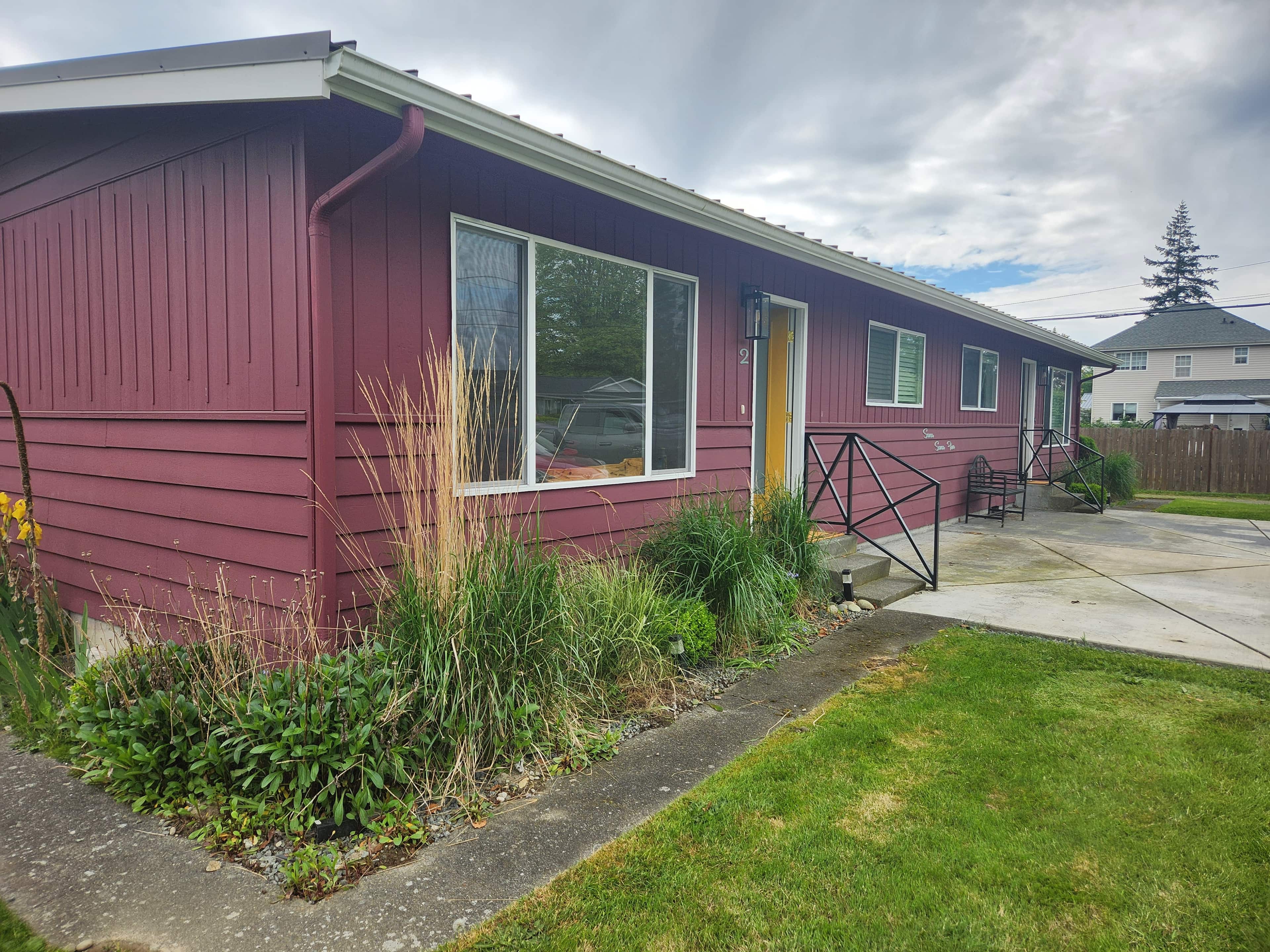 1221 Mitchell Ave & 775 Cedar St