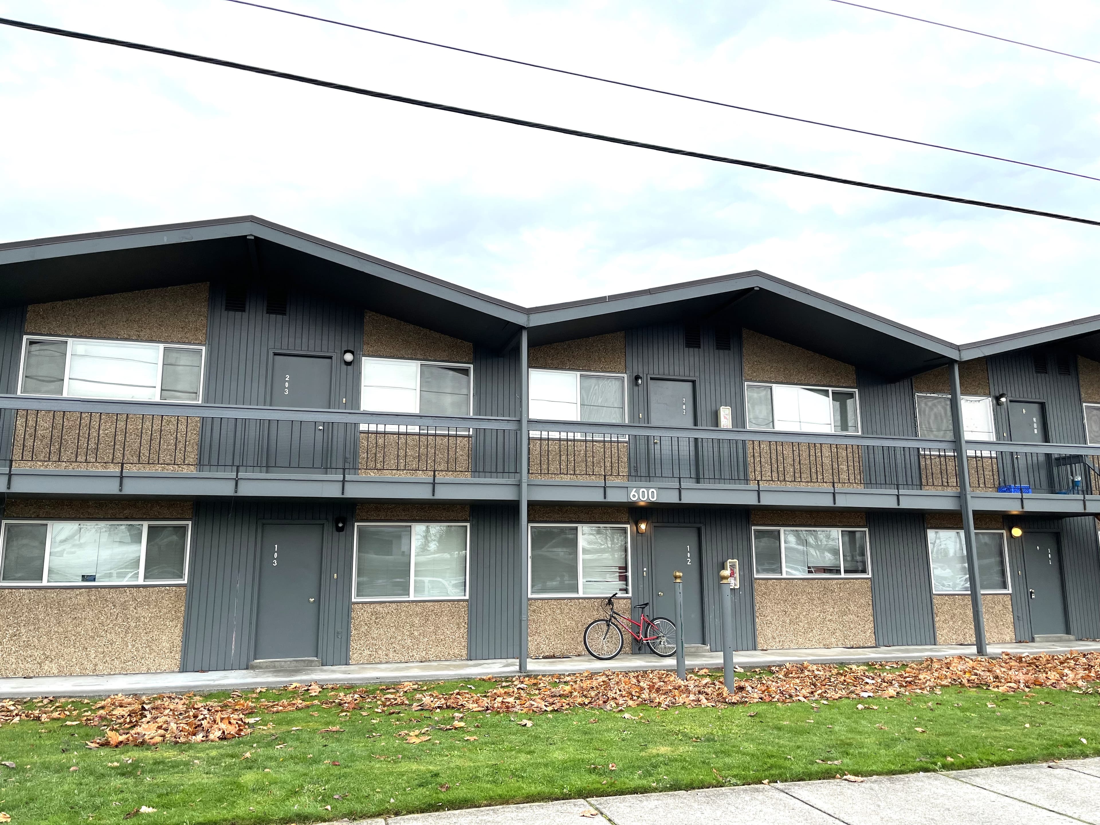 600 Drayton St. photo 1