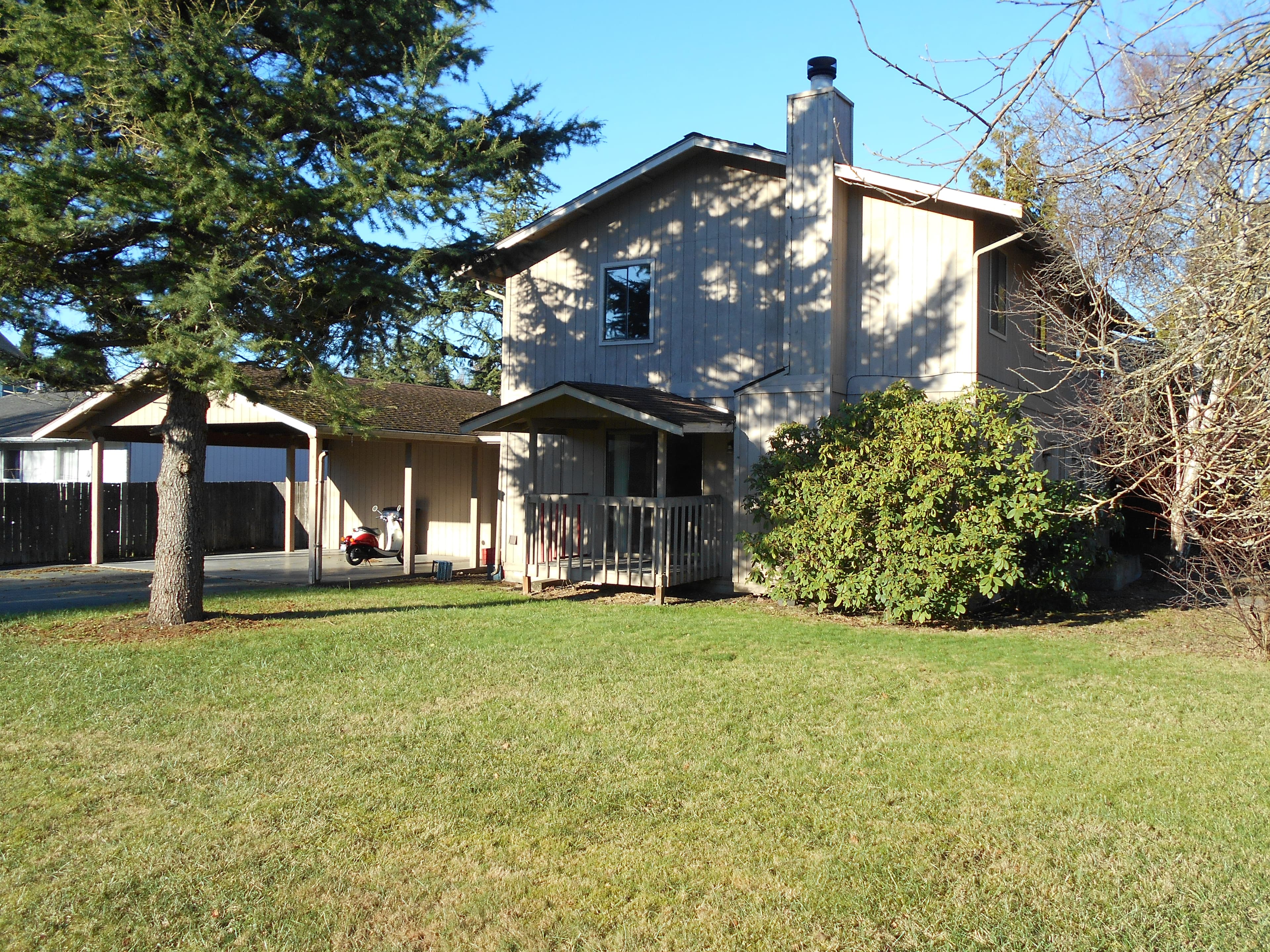 2319 Wilson photo 1