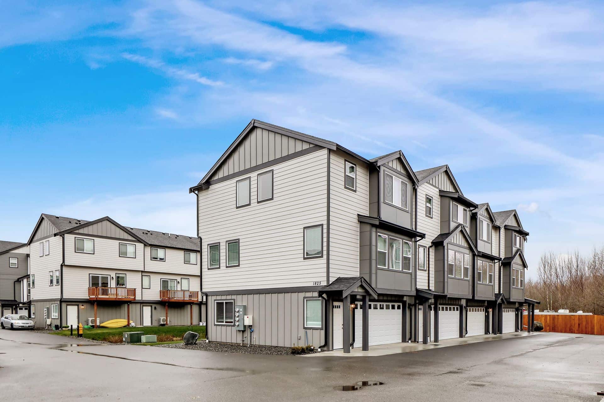 1837 Eastgate Loop